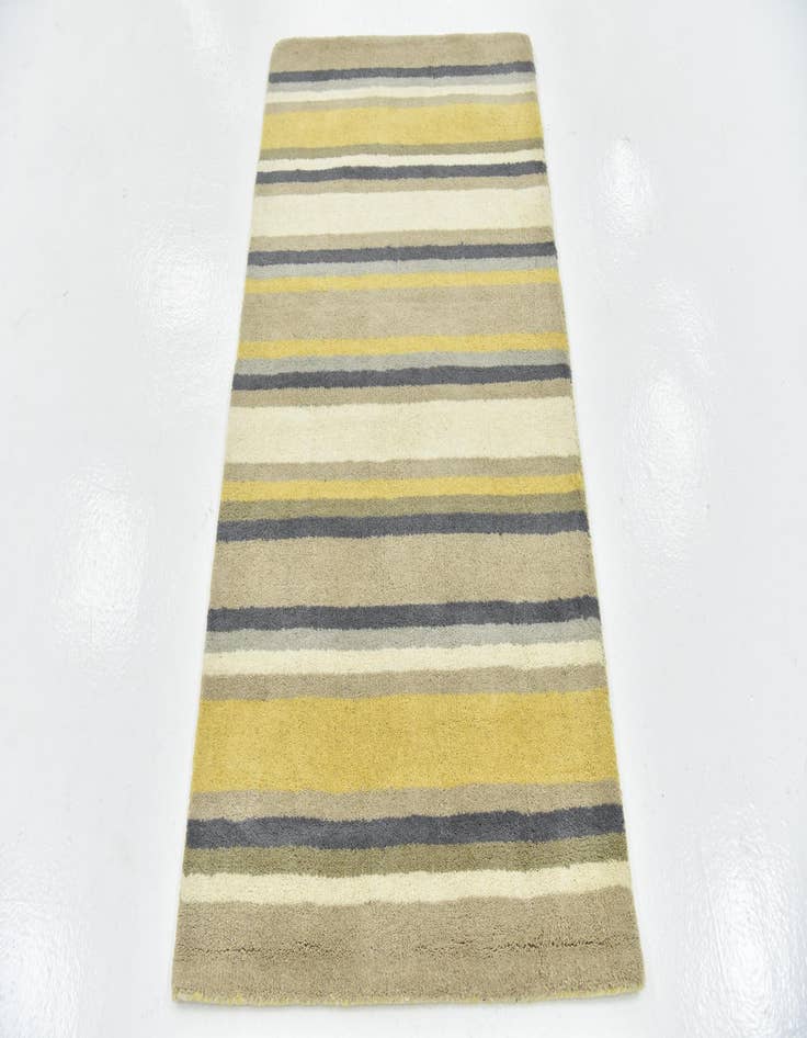 Detail image of  2' 8 x 4' 10 Luna Wool Rug