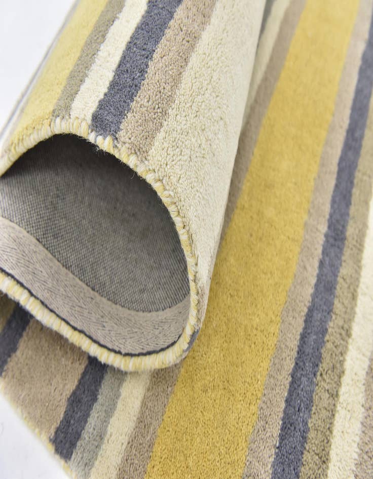 Detail image of  2' 8 x 4' 10 Luna Wool Rug