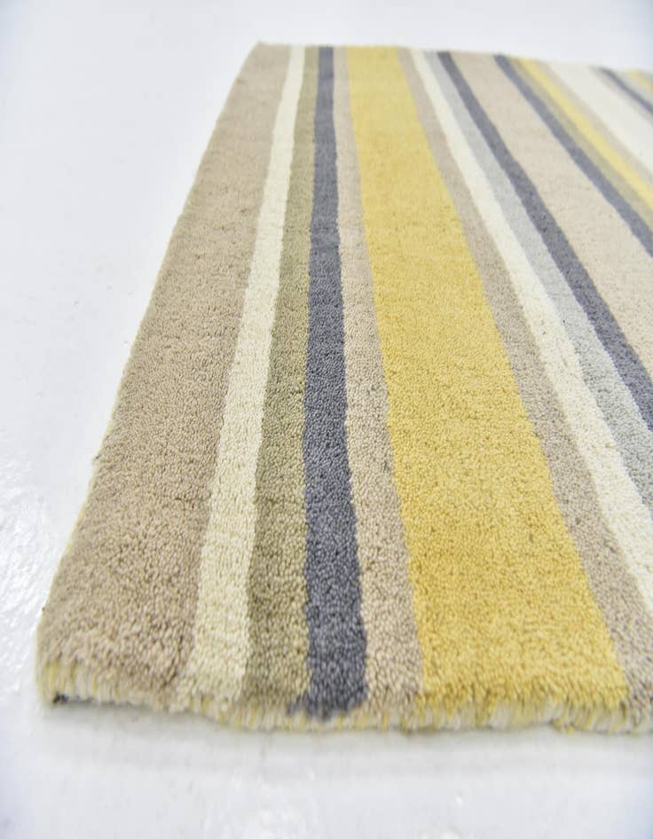 Detail image of  2' 8 x 4' 10 Luna Wool Rug