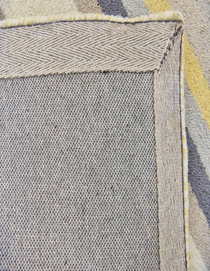 Detail image of  2' 8 x 4' 10 Luna Wool Rug