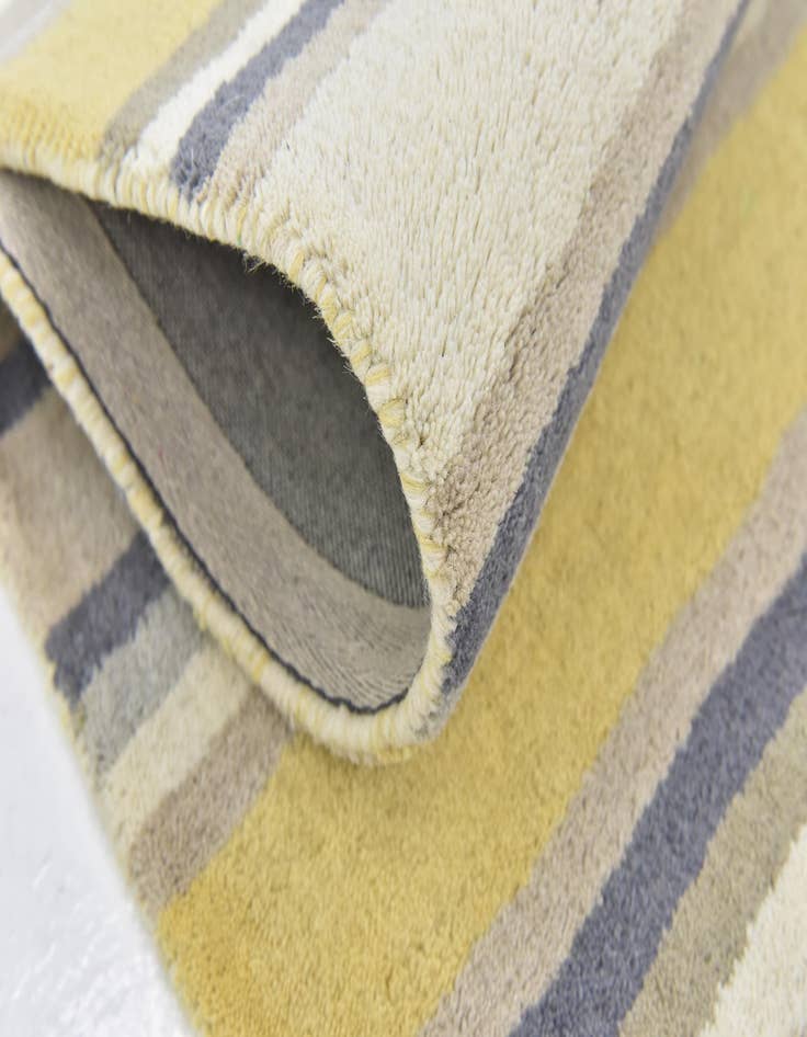 Detail image of  2' 9 x 4' 10 Luna Wool Rug