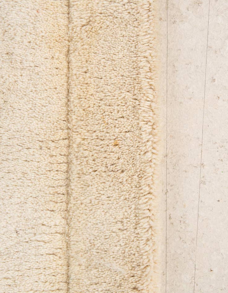 Detail image of  2' 8 x 5' Luna Wool Rug