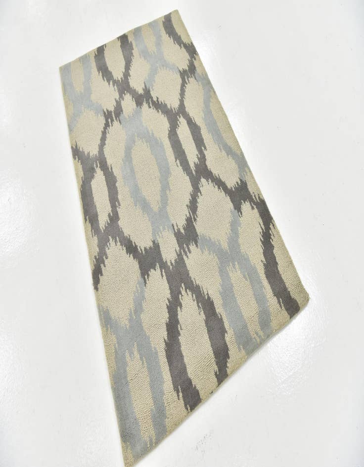 Detail image of  3' x 5' Luna Wool Rug