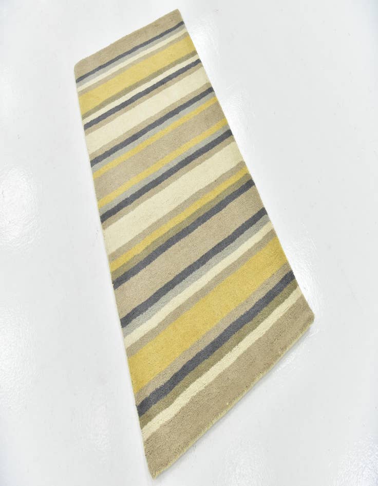 Detail image of  2' 8 x 4' 10 Luna Wool Rug