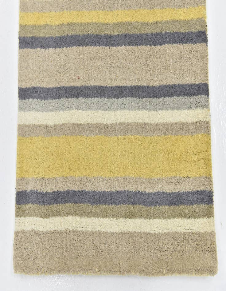 Detail image of  2' 8 x 4' 10 Luna Wool Rug