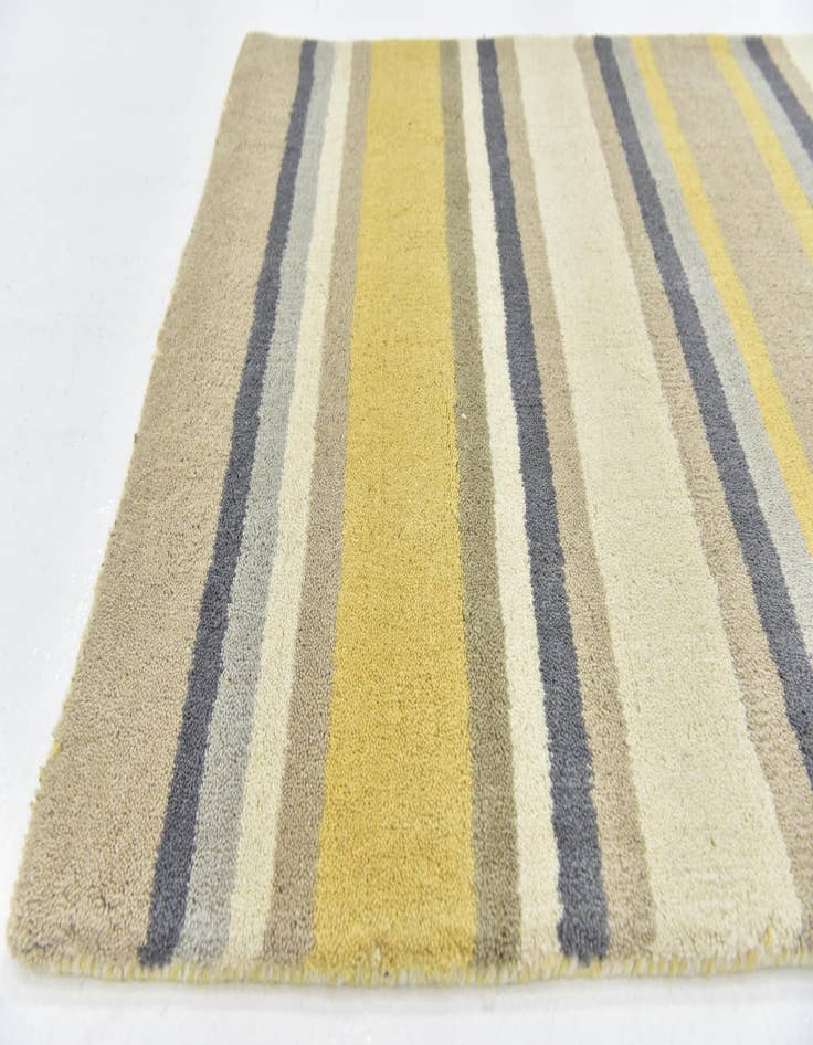 Detail image of  2' 8 x 4' 10 Luna Wool Rug