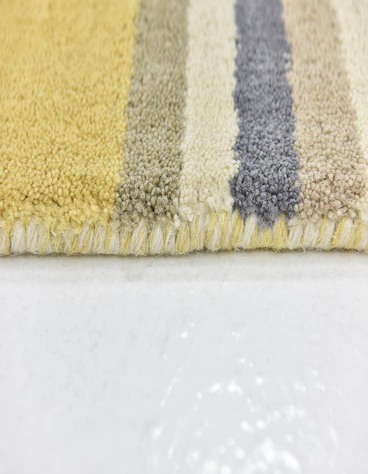 Detail image of  2' 8 x 4' 10 Luna Wool Rug