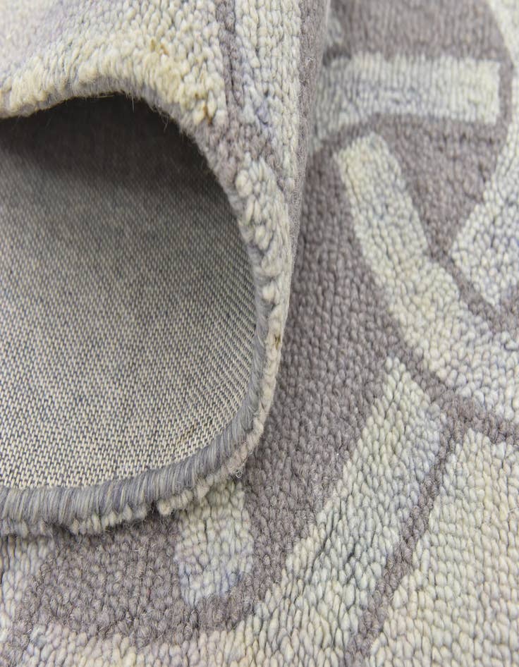 Detail image of  5' 4 x 7' 6 Luna Wool Rug