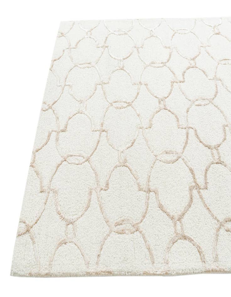 Detail image of  5' x 7' 6 Luna Rug