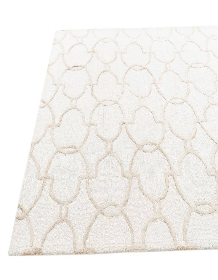 Detail image of  5' 1 x 7' 5 Luna Rug