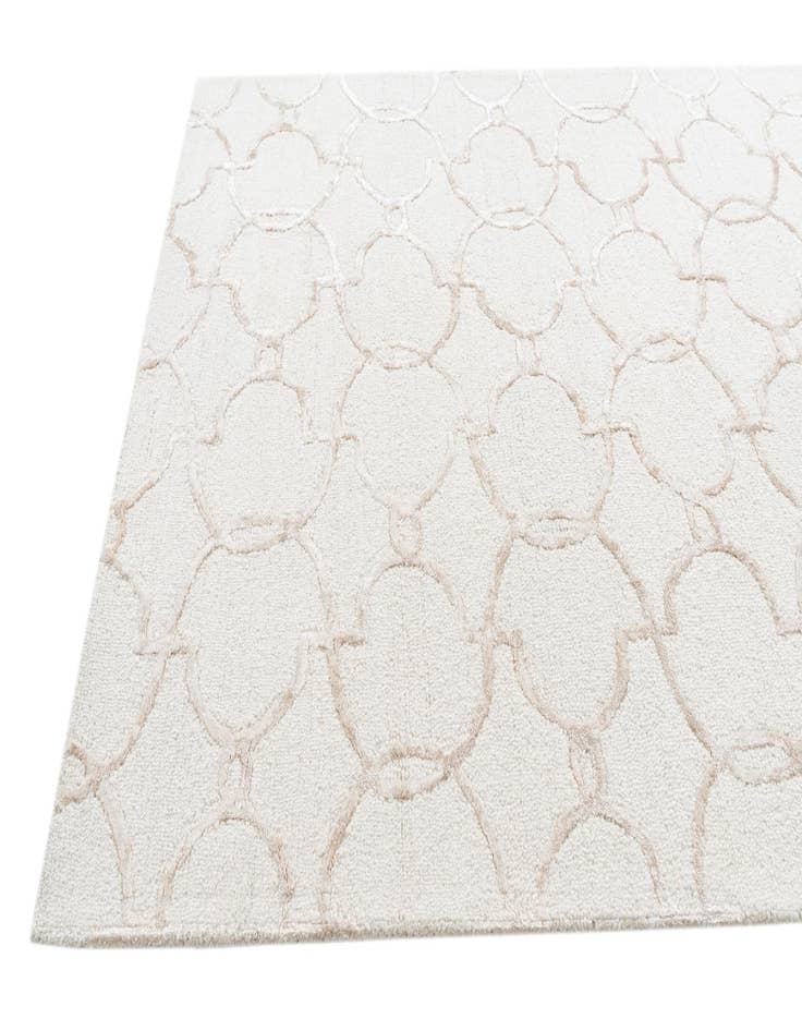 Detail image of  5' x 7' 6 Luna Rug