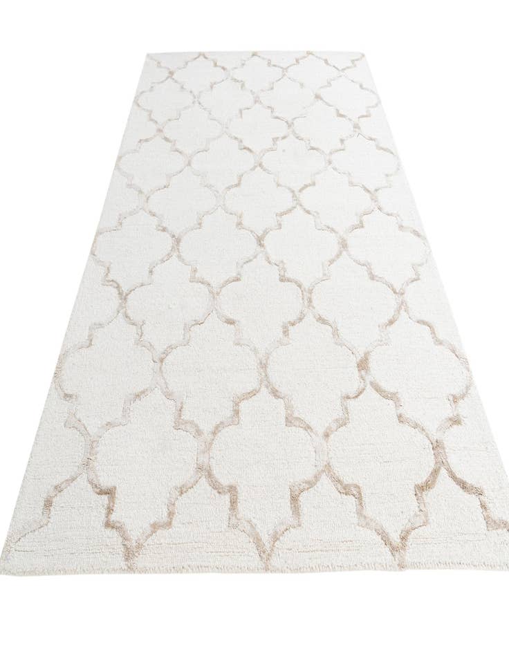 Detail image of 5' 1 x 7' 7 Luna Rug