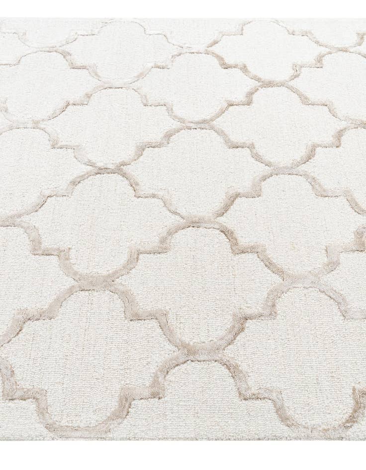 Detail image of  5' 1 x 7' 7 Luna Rug