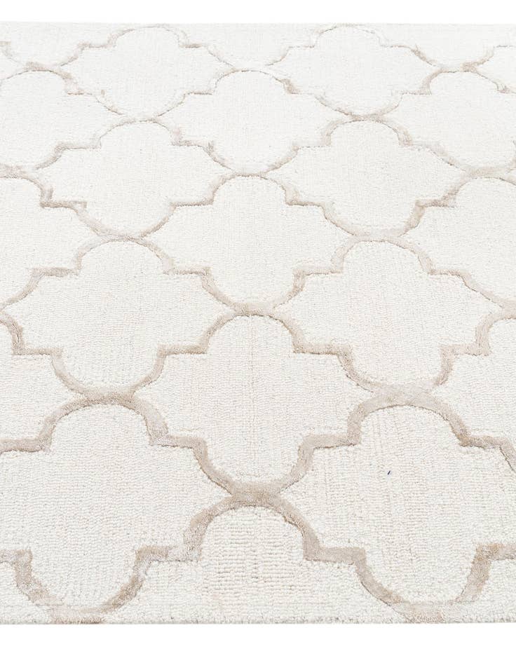 Detail image of  5' 1 x 7' 7 Luna Rug