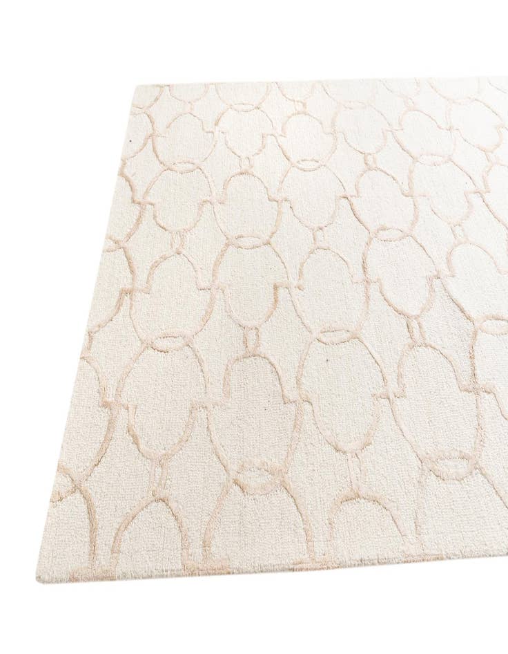 Detail image of  5' 1 x 7' 6 Luna Rug