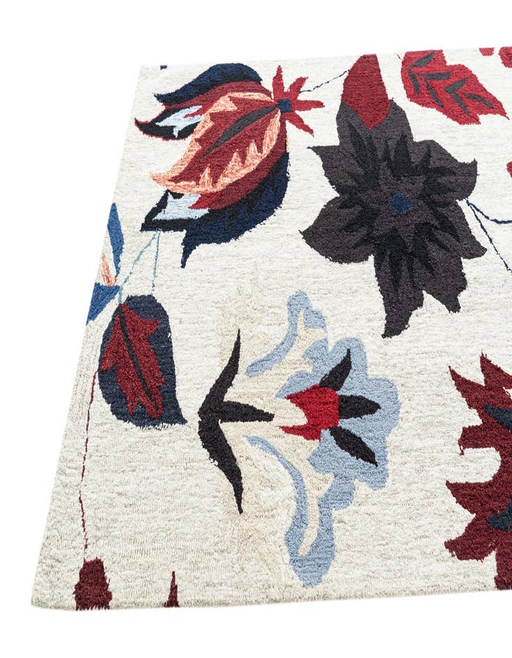 Detail image of  5' 1 x 8' Luna Rug