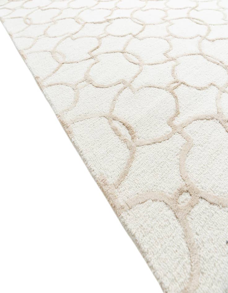 Detail image of  5' 1 x 7' 6 Luna Rug