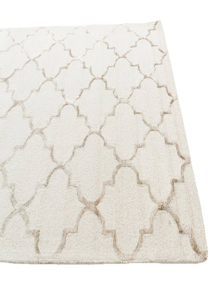 Detail image of  5' 1 x 7' 6 Luna Rug