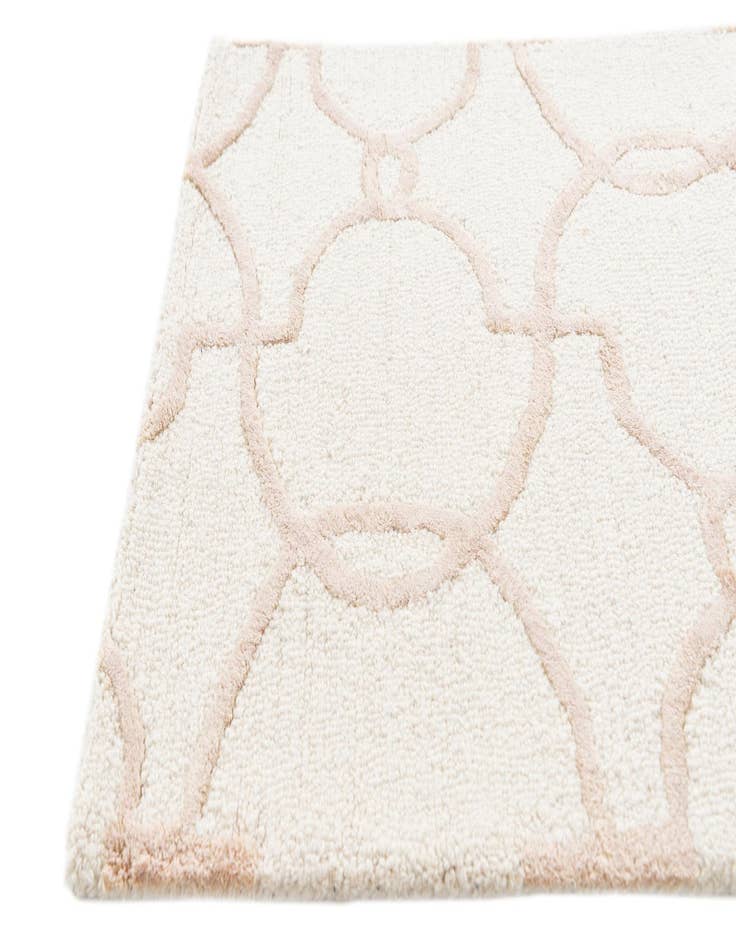 Detail image of  2' x 3' Luna Rug