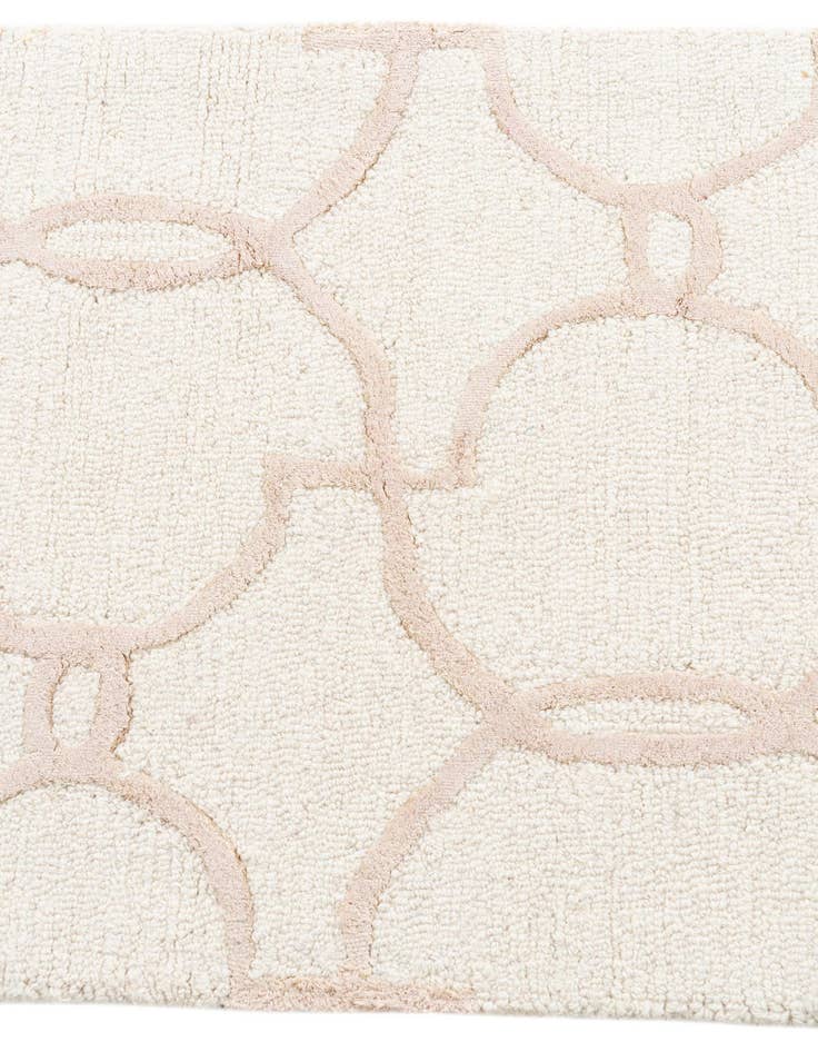 Detail image of  2' 1 x 3' 1 Luna Rug