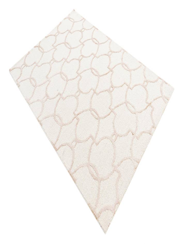 Detail image of  4' 1 x 6' Luna Rug