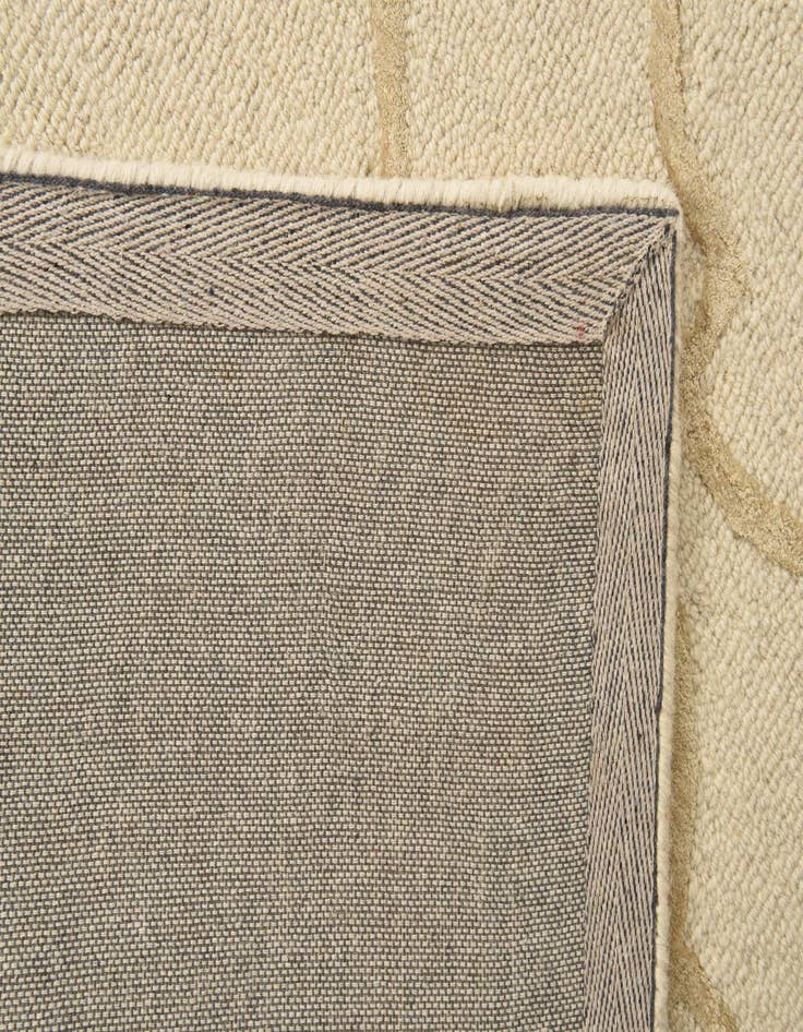 Detail image of  5' x 7' 1 Luna Rug