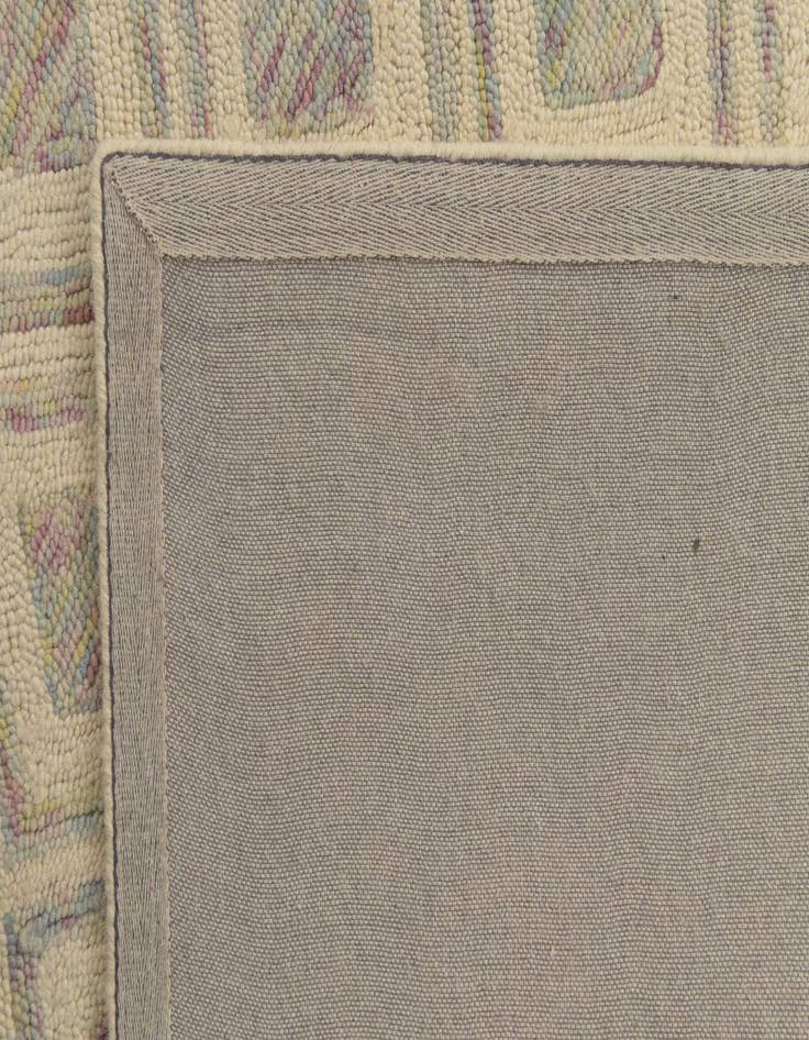 Detail image of  5' x 7' Luna Rug