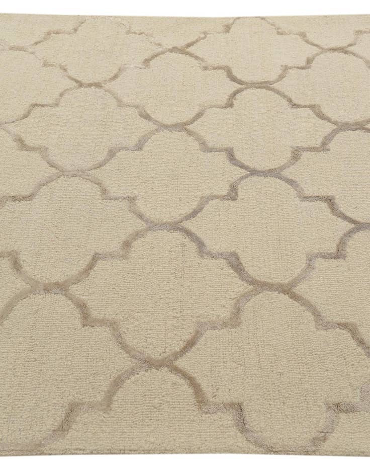 Detail image of  5' x 7' 6 Luna Rug