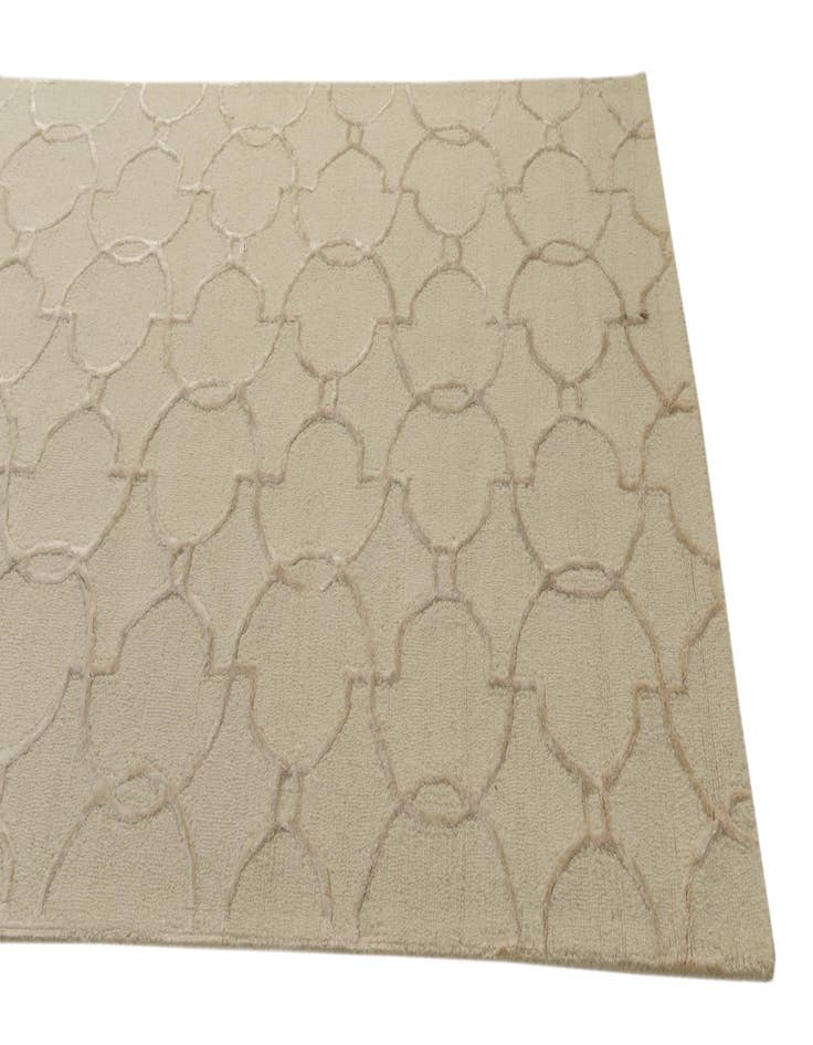 Detail image of  5' x 7' 6 Luna Rug