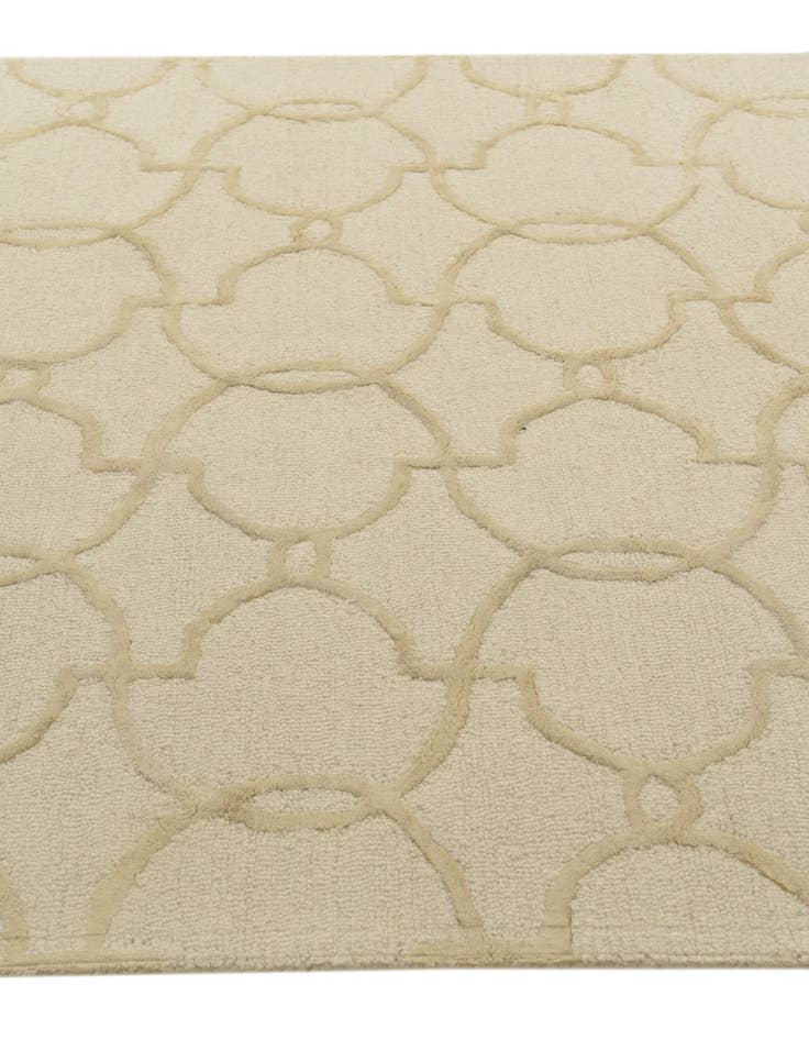 Detail image of  5' x 7' 6 Luna Wool Rug