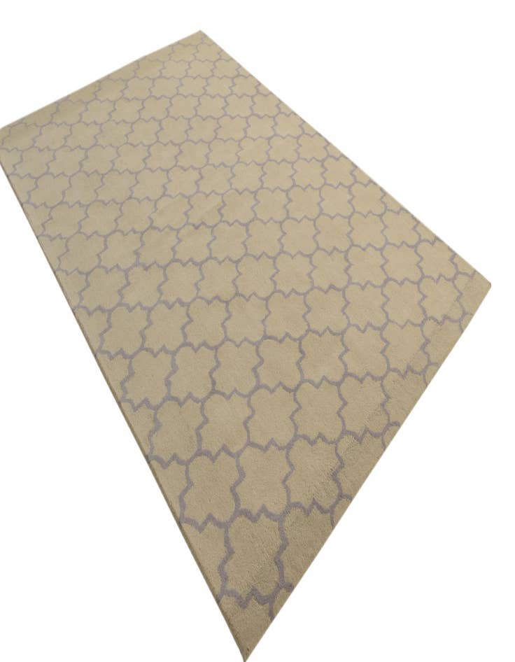 Detail image of  6' 1 x 9' 1 Luna Wool Rug