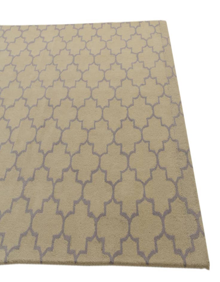 Detail image of  6' 1 x 9' 1 Luna Wool Rug