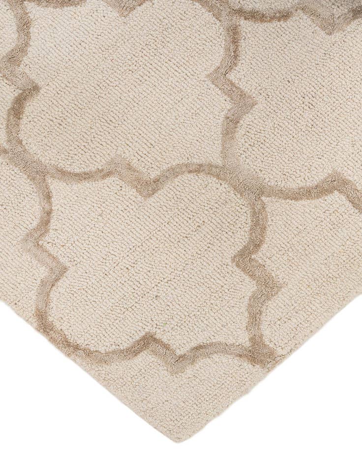 Detail image of  7' 6 x 9' 6 Luna Rug