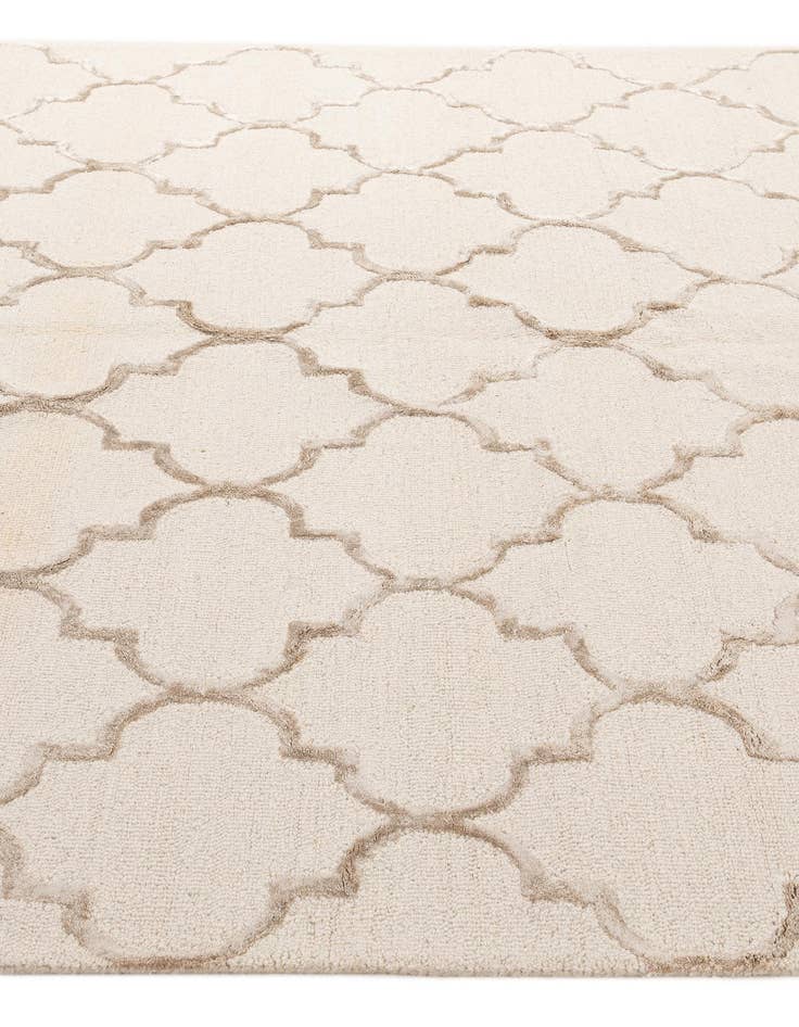 Detail image of  7' 6 x 9' 6 Luna Rug