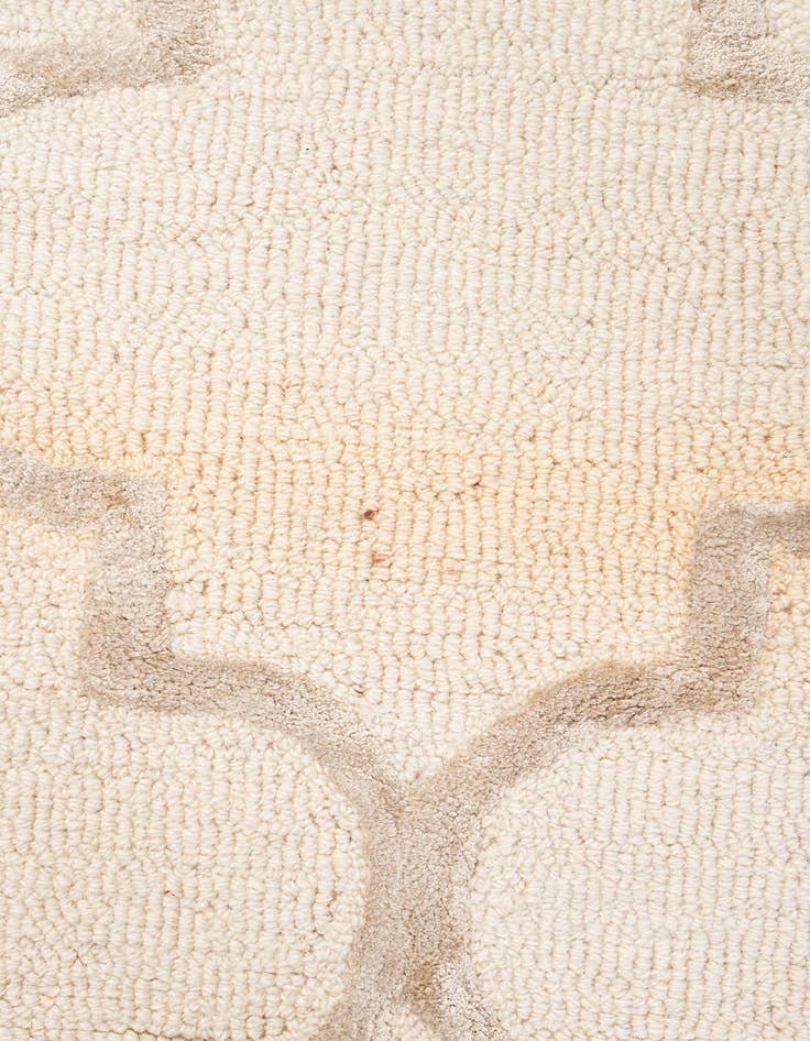 Detail image of  7' 6 x 9' 6 Luna Rug