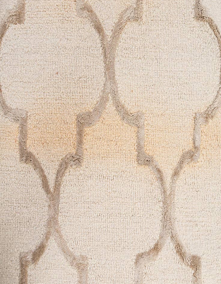 Detail image of  7' 6 x 9' 6 Luna Rug