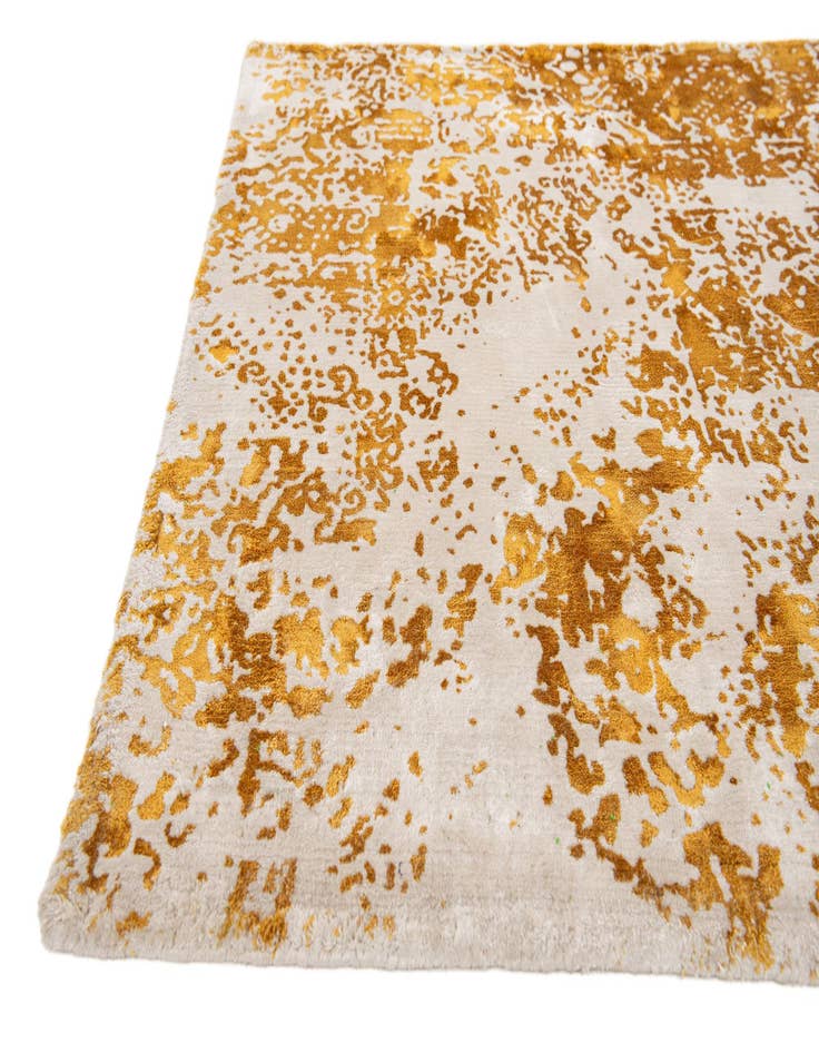 Detail image of  3' x 5' 2 Luna Rug