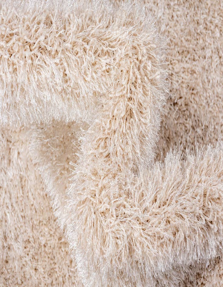 Detail image of  3' 3 x 5' 3 Luxury Solid Shag Rug
