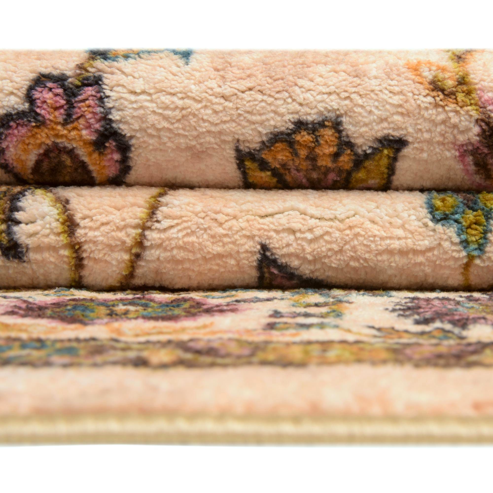 Ivory 5' 3 x 7' 9 Medina Rug | Rugs.com