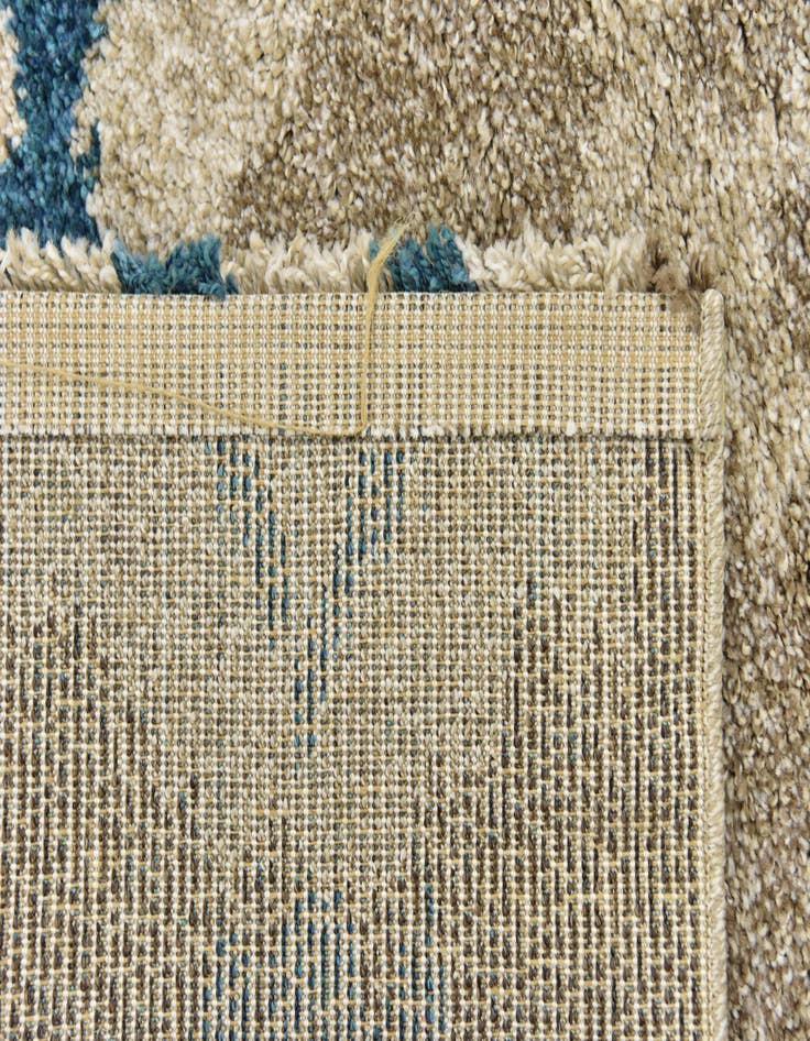 Detail image of  5' 3 x 7' 7 Midas Frieze Rug