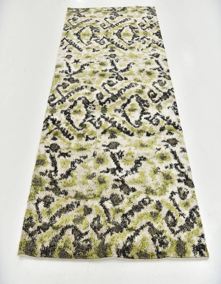 Detail image of  5' 3 x 7' 7 Midas Frieze Rug