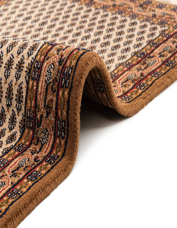 Detail image of  3' 1 x 5' 3  Hand Knotted Mir Wool Rug