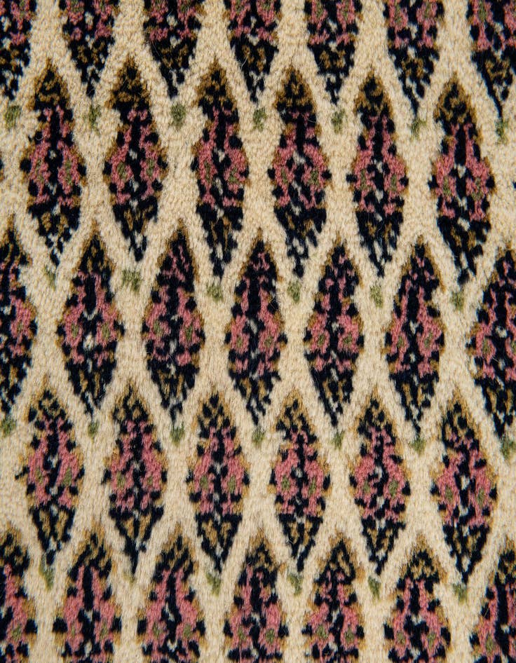 Detail image of  3' x 5' 2  Hand Knotted Mir Wool Rug