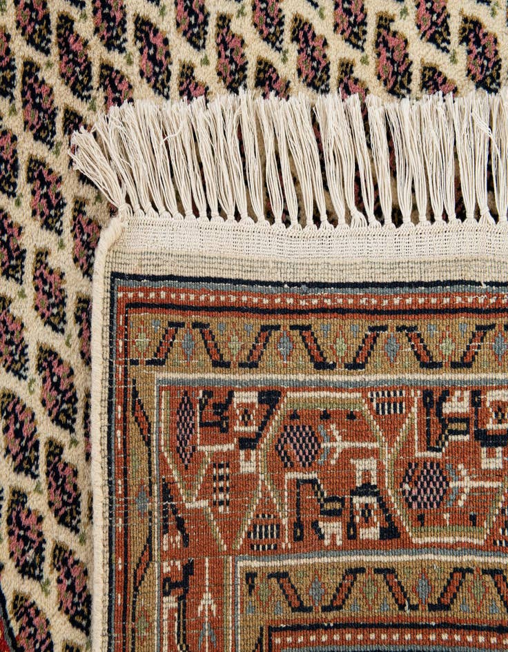 Detail image of  3' x 5' 2  Hand Knotted Mir Wool Rug