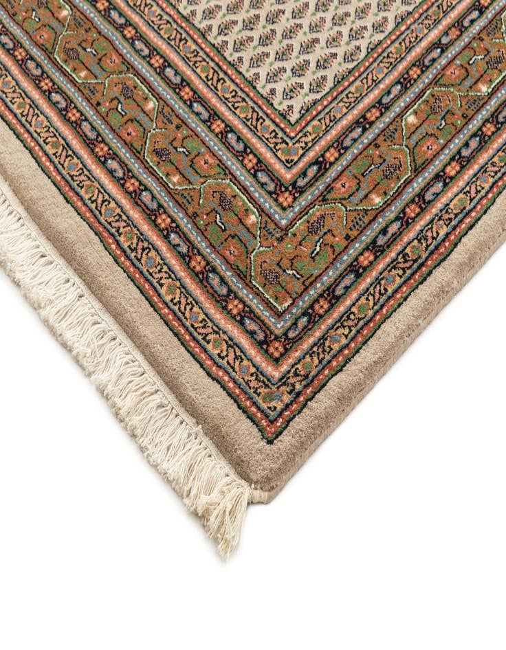 Detail image of  5' 7 x 7' 10  Hand Knotted Mir Wool Rug