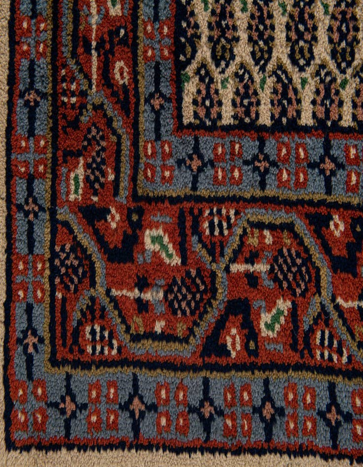 Detail image of  3' 1 x 5' 5  Hand Knotted Mir Wool Rug
