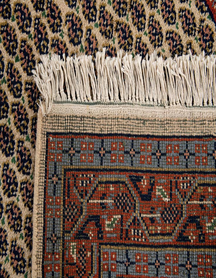 Detail image of  3' 1 x 5' 5  Hand Knotted Mir Wool Rug