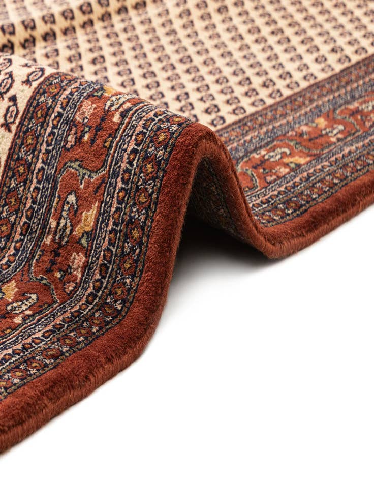 Detail image of  4' 2 x 6' 5  Hand Knotted Mir Oriental Wool Rug