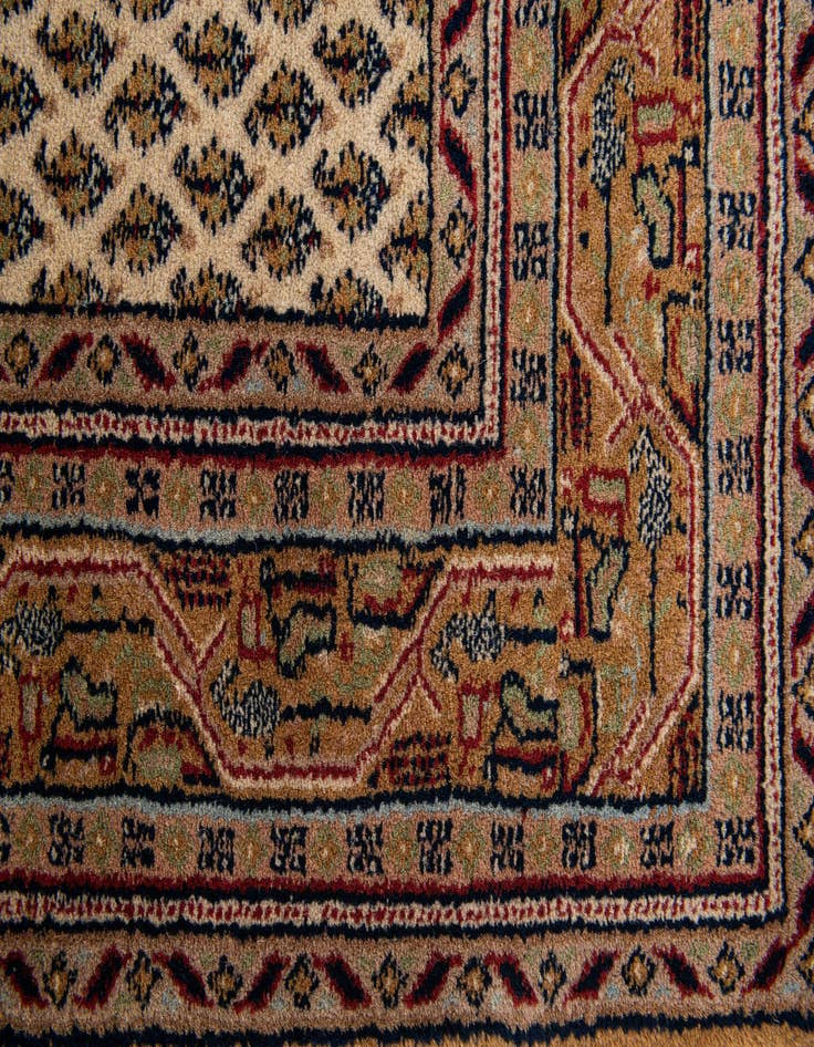 Detail image of  5' 6 x 10' 3  Hand Knotted Mir Wool Rug