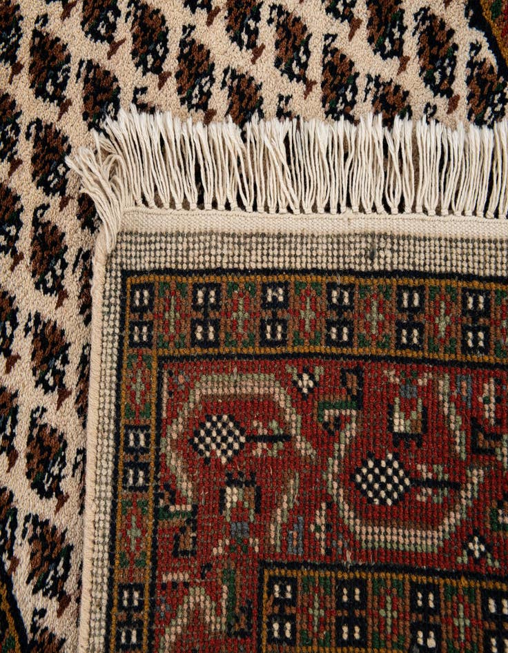Detail image of  3' x 5' 4  Hand Knotted Mir Wool Rug